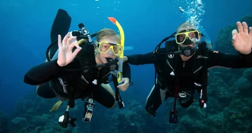 Scuba Diving Tour 7