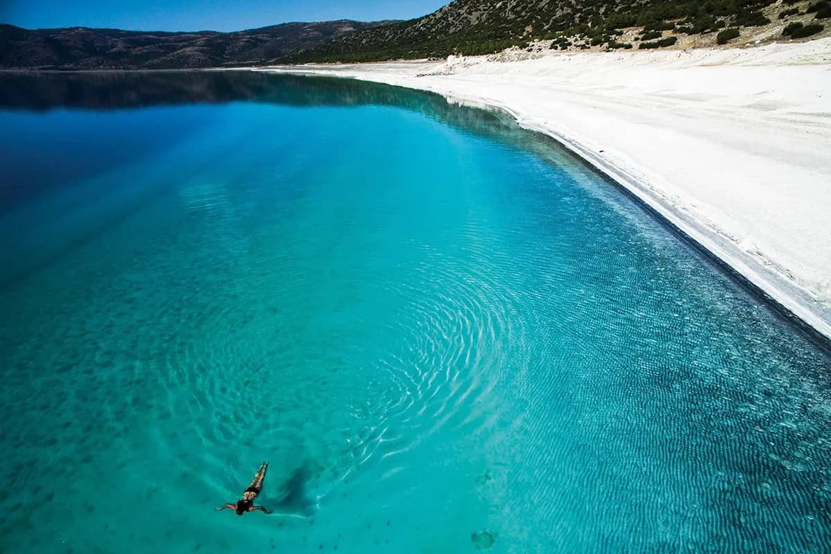 Pamukkale and Salda Lake Tour 3