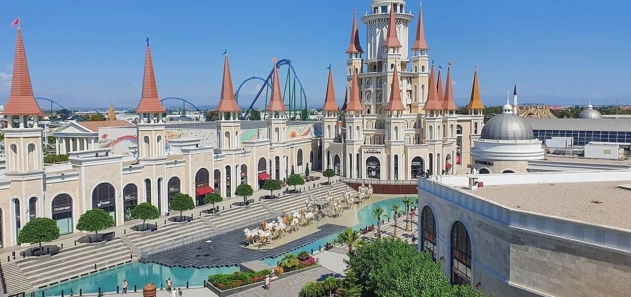 Land of Legends Theme Park & Waterpark 6