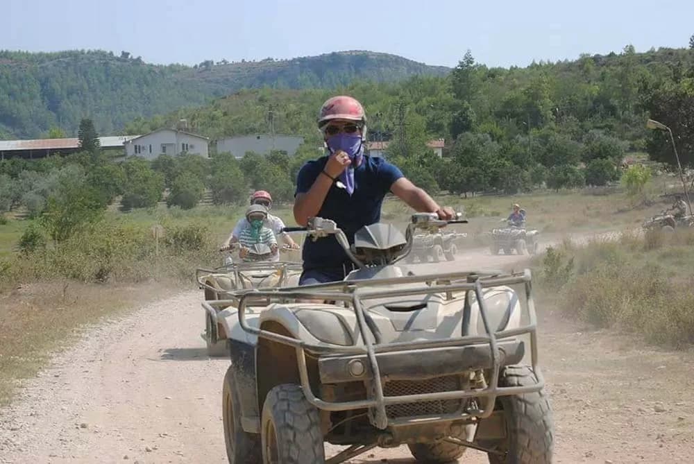 Quad Safari 8