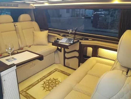 Private VIP Transfer 6